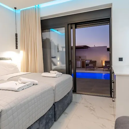 Vila Amfi Luxury 4br With Private Pool By Mana Gers Sarakinádhon