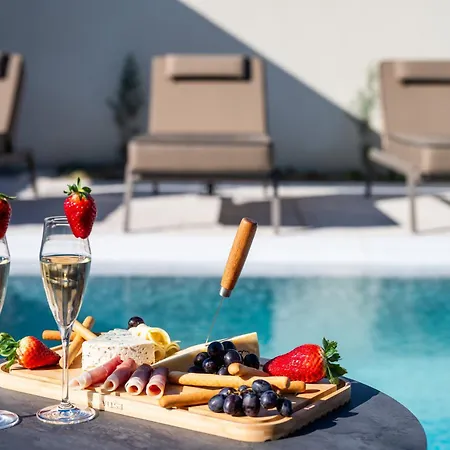 Amfi Luxury 4br With Private Pool By Mana Gers *