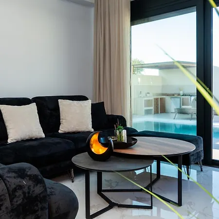 Amfi Luxury 4br With Private Pool By Mana Gers *